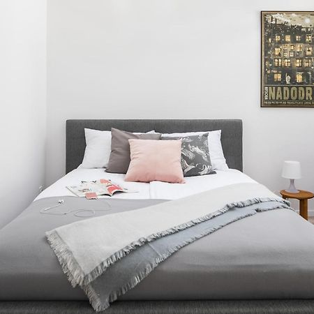 Rent Like Home - River City Apartments ヴロツワフ エクステリア 写真